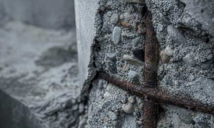 Cartel présumé des adjuvants pour béton : quelles conséquences pour Saint-Gobain, Sika et le secteur de la construction ?